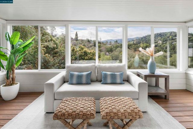 28 28 Southwood Dr, Orinda, CA 94563