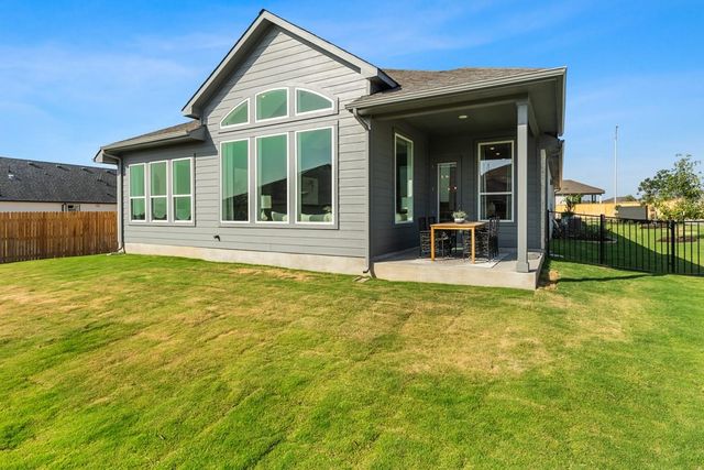 301 Oak Blossom RD, Liberty Hill, TX 78642