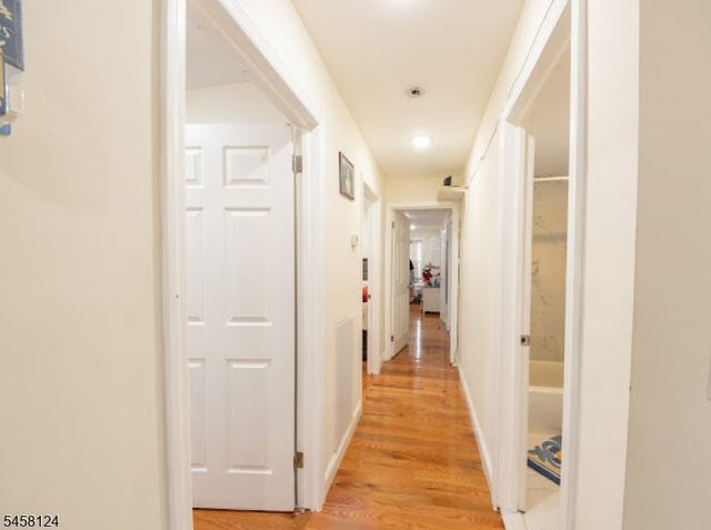 95 Ellis Ave, Irvington Twp., NJ 07111