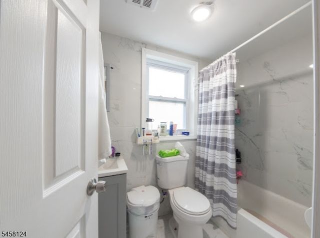 95 Ellis Ave, Irvington Twp., NJ 07111