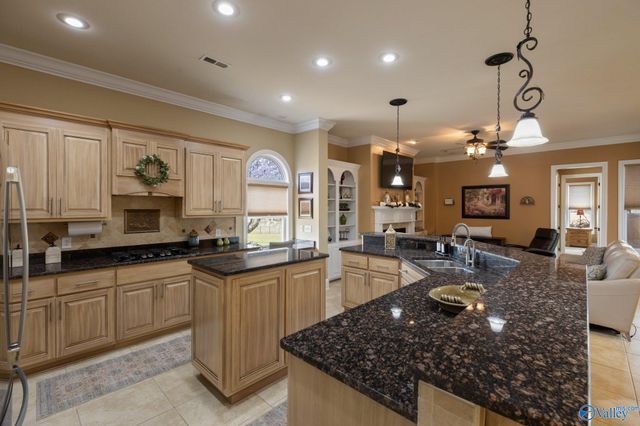 12820 Saint Andrews Drive, Athens, AL 35611