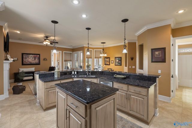 12820 Saint Andrews Drive, Athens, AL 35611