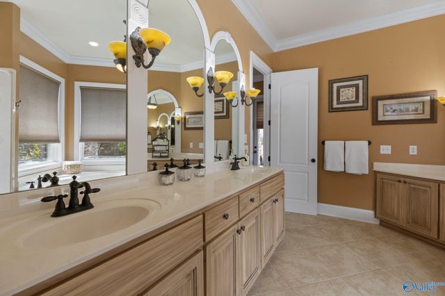 12820 Saint Andrews Drive, Athens, AL 35611