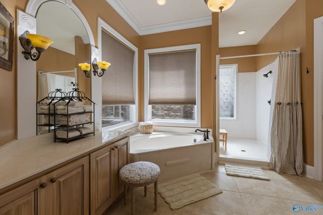 12820 Saint Andrews Drive, Athens, AL 35611