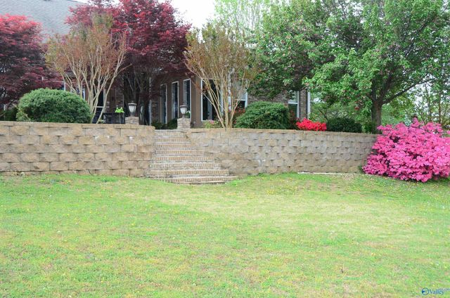 12820 Saint Andrews Drive, Athens, AL 35611