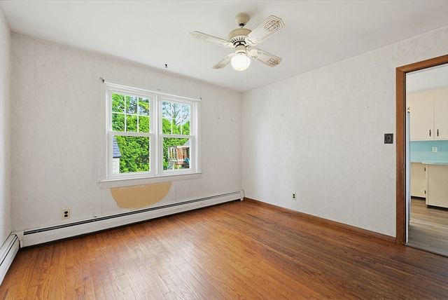 66 Little Neck Avenue, Swansea, MA 02777