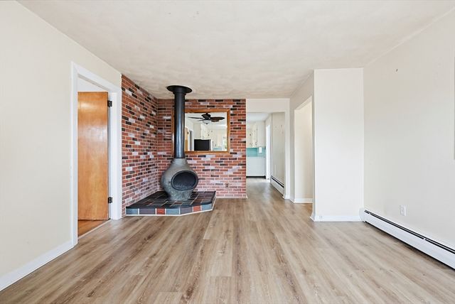 66 Little Neck Avenue, Swansea, MA 02777