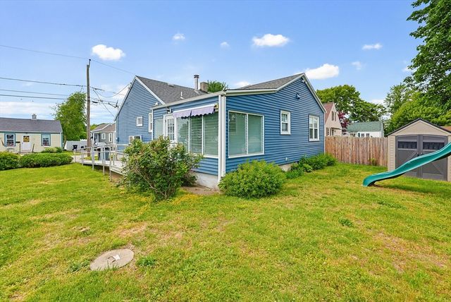 66 Little Neck Avenue, Swansea, MA 02777