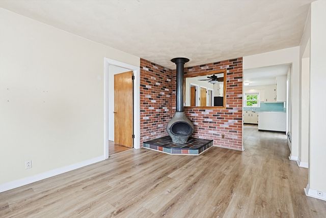 66 Little Neck Avenue, Swansea, MA 02777