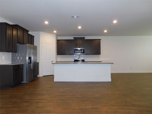 11008 Culberson Drive, Aubrey, TX 76227