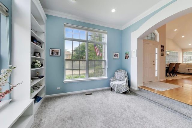 1958 Trevino Terrace, Vernon Hills, IL 60061