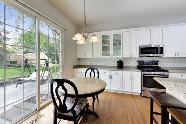 1958 Trevino Terrace, Vernon Hills, IL 60061