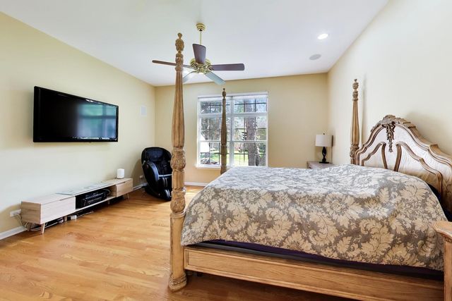 1958 Trevino Terrace, Vernon Hills, IL 60061