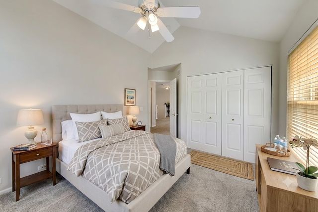 1958 Trevino Terrace, Vernon Hills, IL 60061