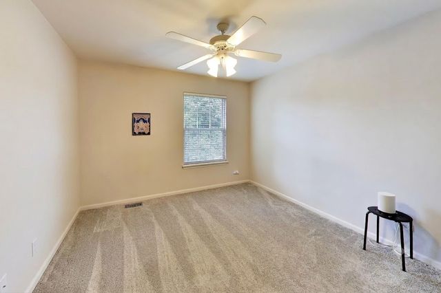 1958 Trevino Terrace, Vernon Hills, IL 60061