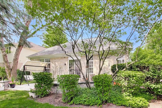 1958 Trevino Terrace, Vernon Hills, IL 60061