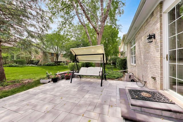 1958 Trevino Terrace, Vernon Hills, IL 60061