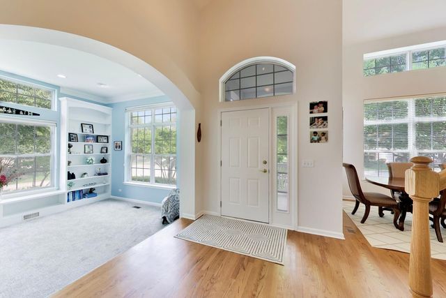 1958 Trevino Terrace, Vernon Hills, IL 60061