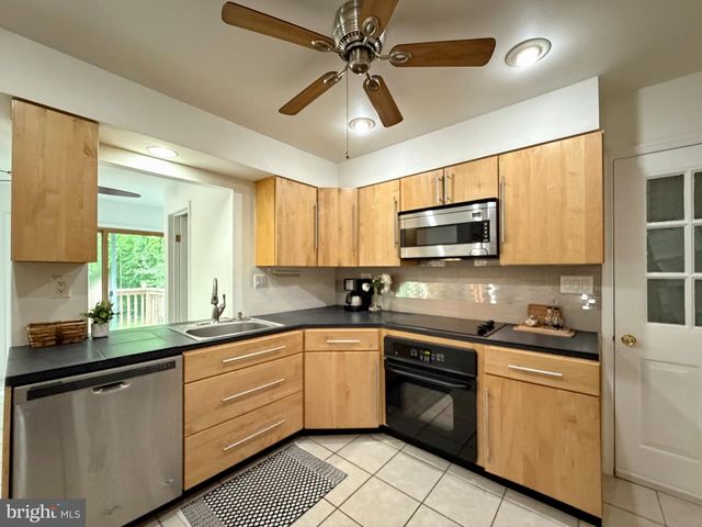 5538 HUCKLEBERRY DR, Bryantown, MD 20617