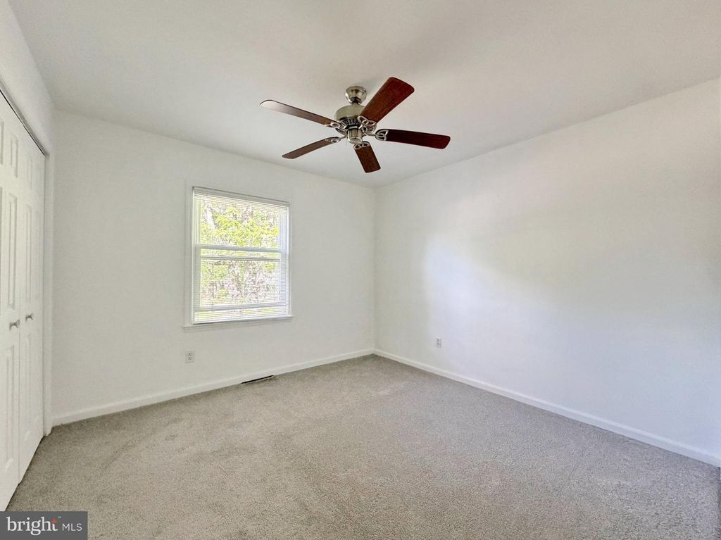 Image 29 of property listing at 5538 HUCKLEBERRY DR, Bryantown, MD 20617