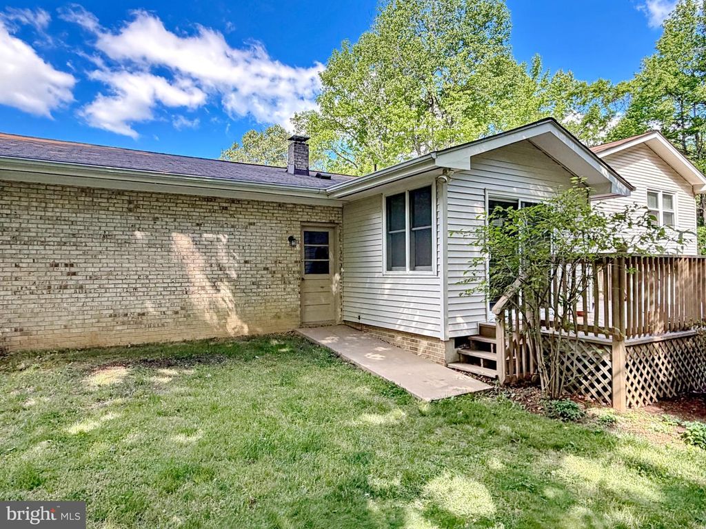 Image 61 of property listing at 5538 HUCKLEBERRY DR, Bryantown, MD 20617