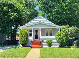407 E Maryland Avenue, Royal Oak, MI 48067