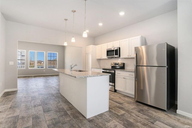 3361 Blarney Drive, South Bend, IN 46628