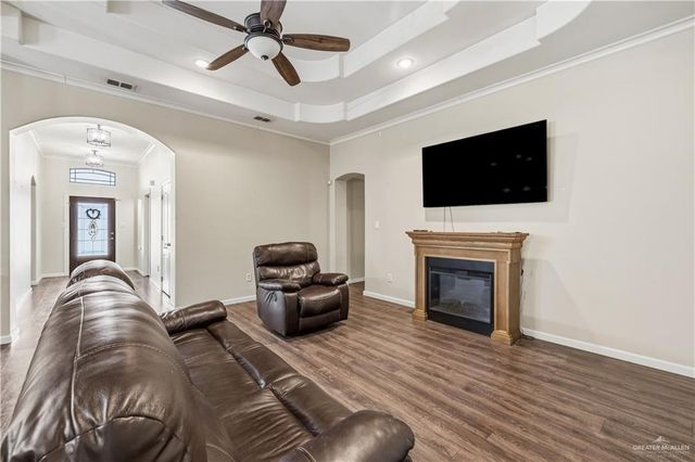 3522 E Country Club N Drive, Edinburg, TX 78542