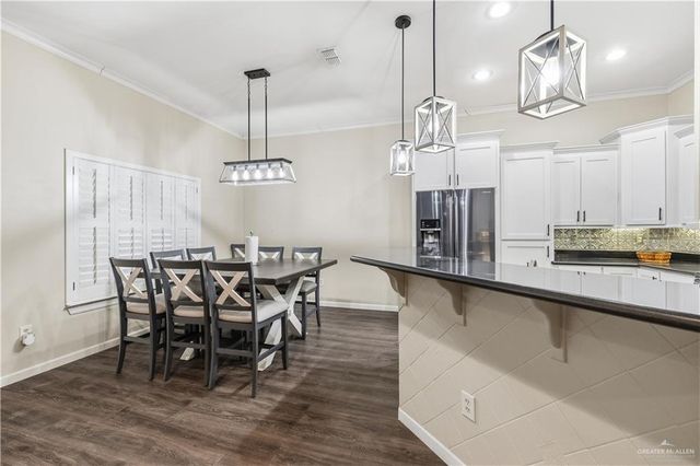 3522 E Country Club N Drive, Edinburg, TX 78542