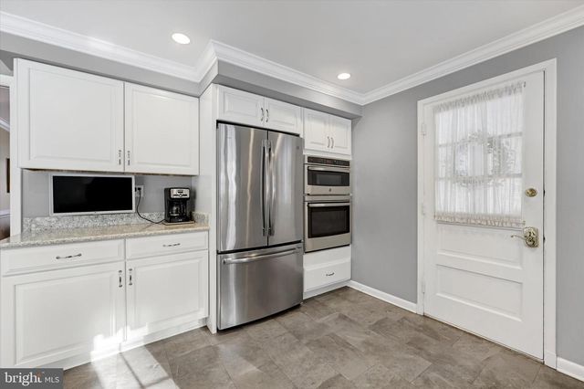 1110 SLEEPY DELL CT, Baltimore, MD 21286