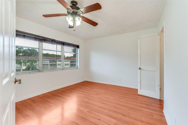 8940 S Hollybrook Blvd 307, Pembroke Pines, FL 33025