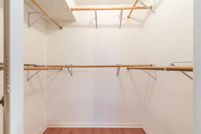 8940 S Hollybrook Blvd 307, Pembroke Pines, FL 33025