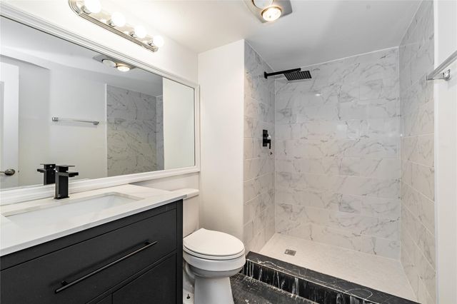 8940 S Hollybrook Blvd 307, Pembroke Pines, FL 33025