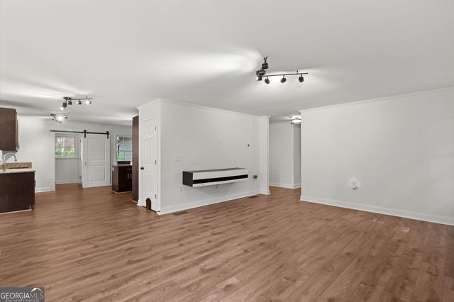 2674 Skylane Drive, Marietta, GA 30062