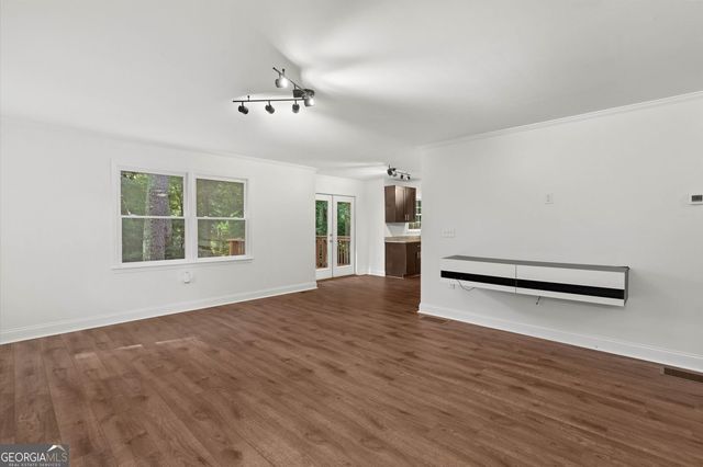 2674 Skylane Drive, Marietta, GA 30062