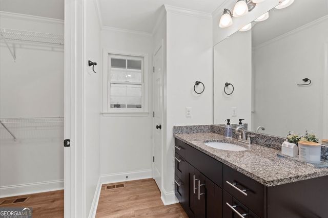 2674 Skylane Drive, Marietta, GA 30062