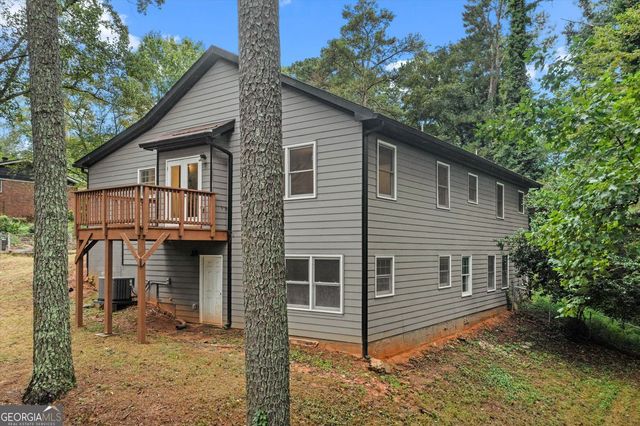 2674 Skylane Drive, Marietta, GA 30062