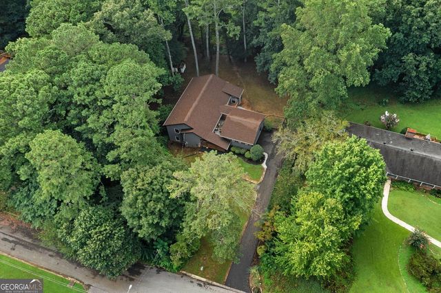 2674 Skylane Drive, Marietta, GA 30062