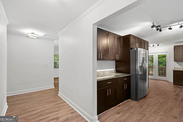 2674 Skylane Drive, Marietta, GA 30062