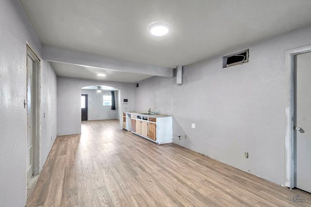 104 Waverly Dr, Midland, TX 79703