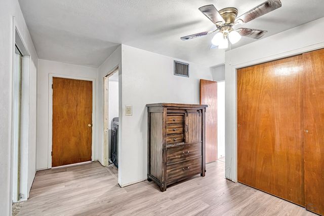 104 Waverly Dr, Midland, TX 79703