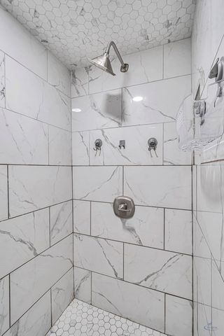 104 Waverly Dr, Midland, TX 79703