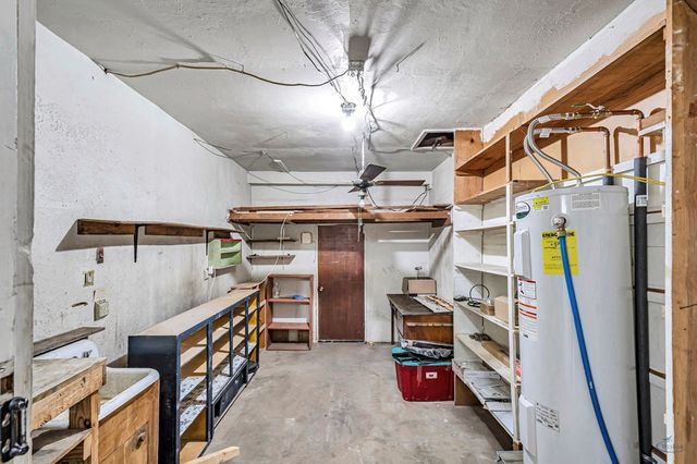 104 Waverly Dr, Midland, TX 79703