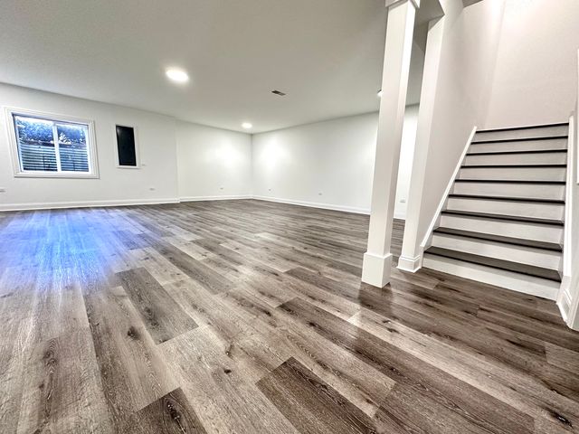 1875 N Crenshaw Circle, Vernon Hills, IL 60061
