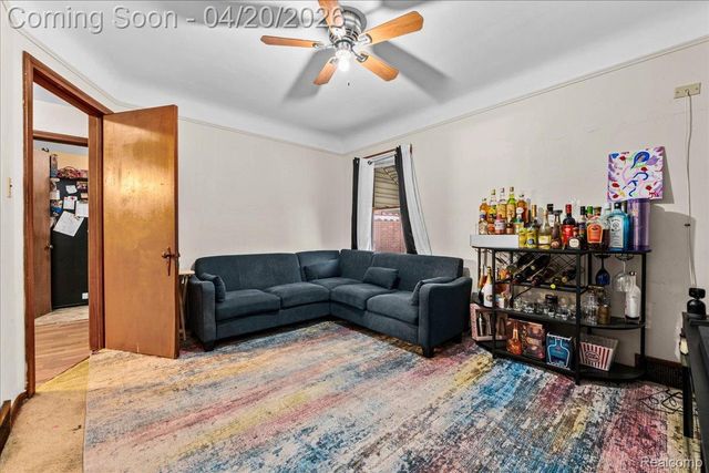 11309 Somerset Avenue, Detroit, MI 48224