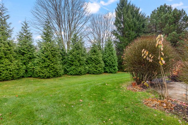 54880 Burlington Drive, Shelby Twp, MI 48315