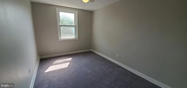 717 SURREY LN, Glenolden, PA 19036