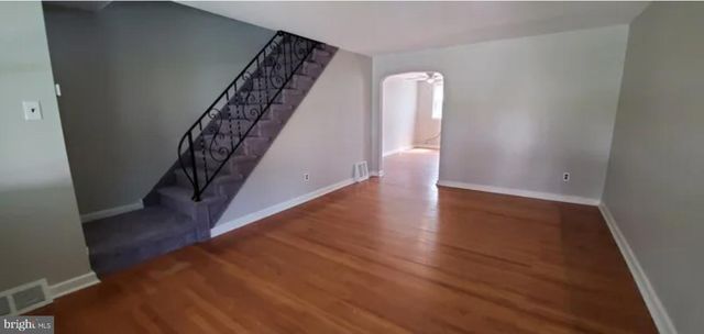 717 SURREY LN, Glenolden, PA 19036