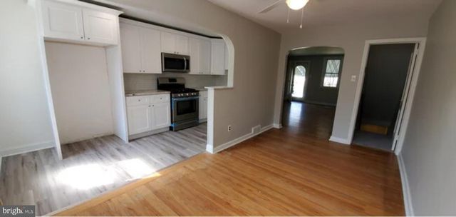 717 SURREY LN, Glenolden, PA 19036