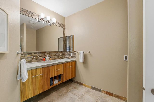 14 OAKRIDGE COURT, Fond Du Lac, WI 54937